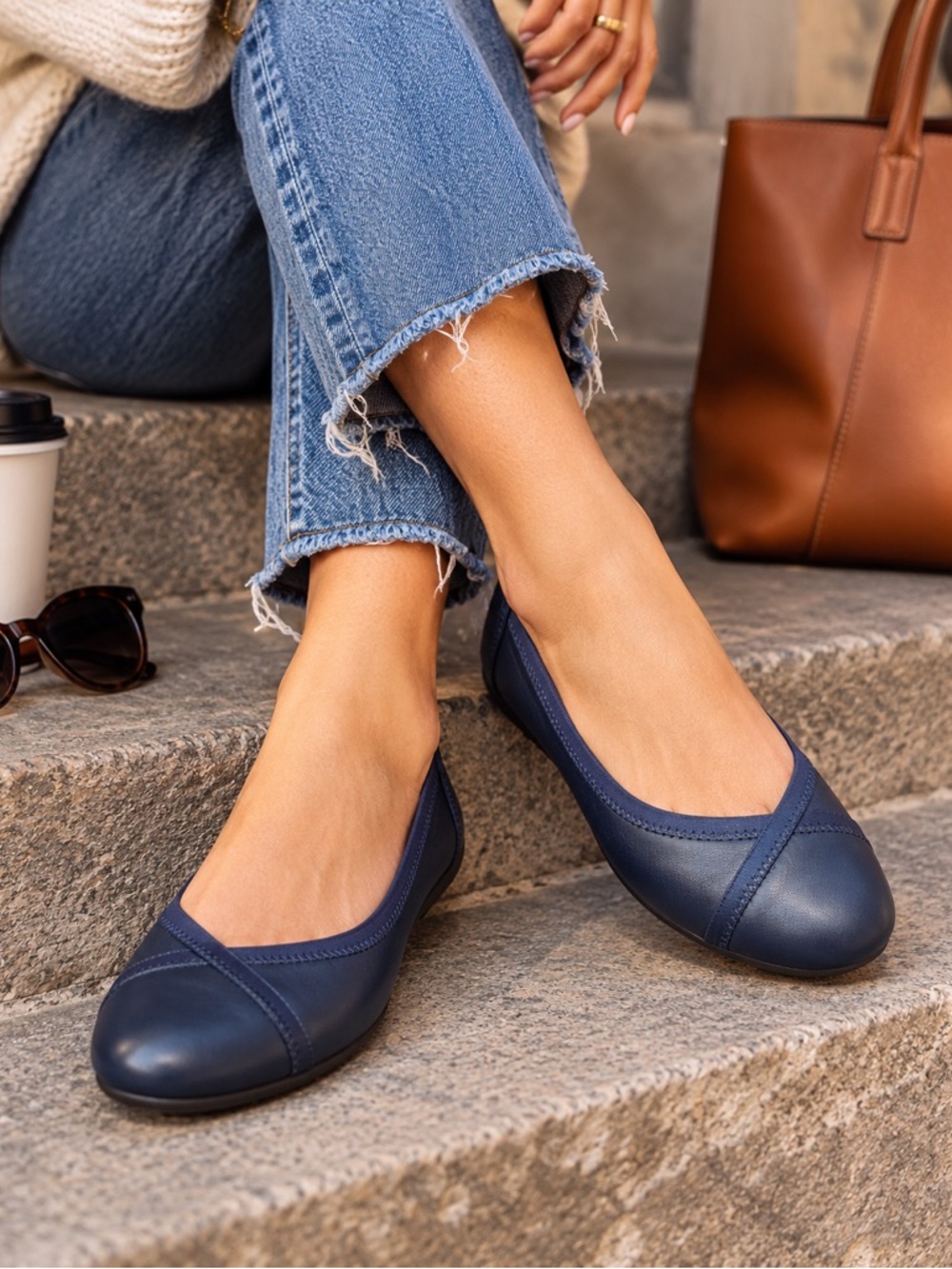 Vionic Carol Navy Blue Leather Ballet Flats Comfort Walking NWOB Shoes Sz 7